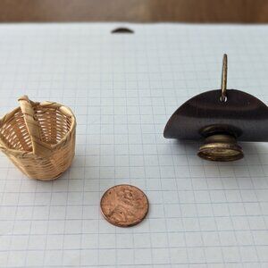 Dollhouse style miniature accessories - tiny metal and woven baskets